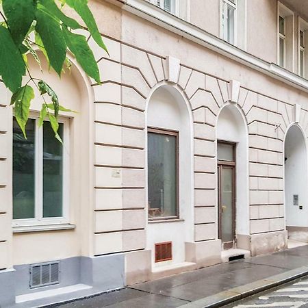One-Bedroom Apartment In Wien ภายนอก รูปภาพ